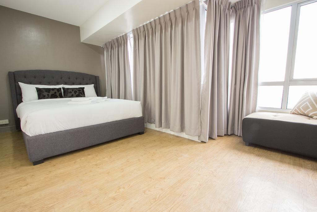 Oasis Regency @ Fort Victoria Bgc Taguig Luaran gambar