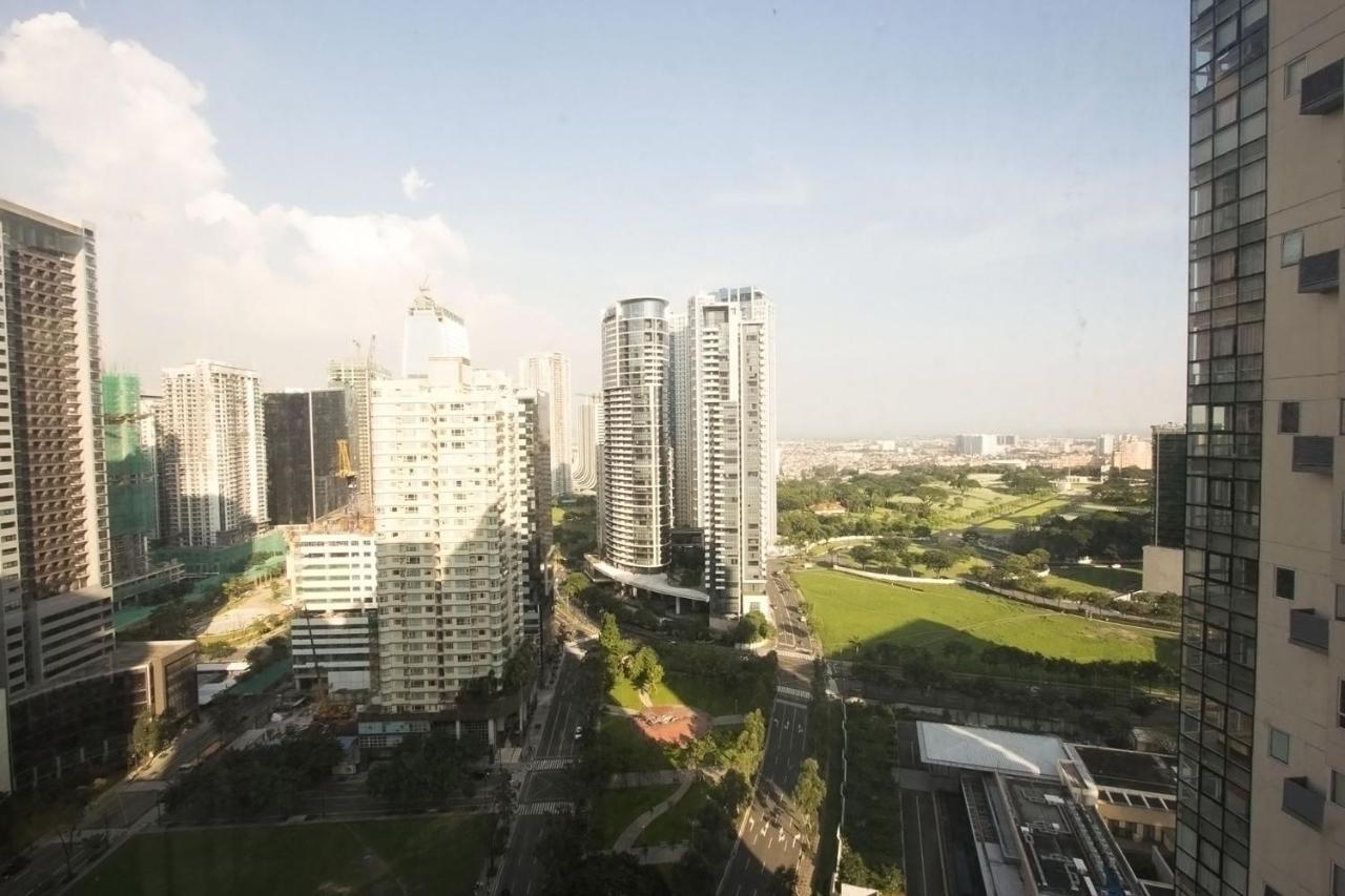 Oasis Regency @ Fort Victoria Bgc Taguig Luaran gambar