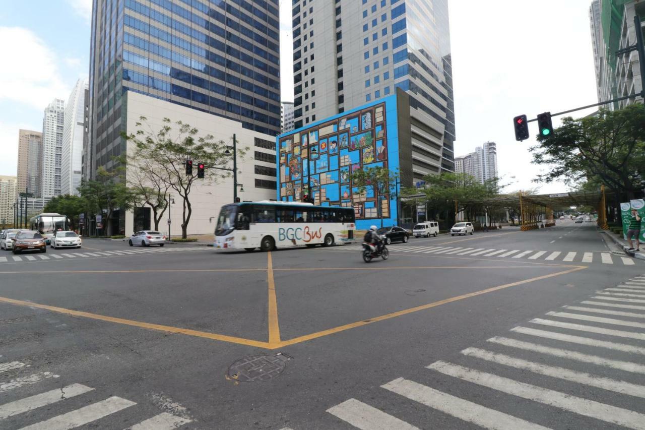 Oasis Regency @ Fort Victoria Bgc Taguig Luaran gambar